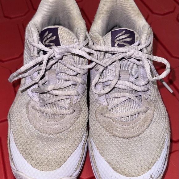 Size 5Y, Under Armour Curry 3Z 24 Basketball Shoes, Salt Purple - Picture 2 of 10